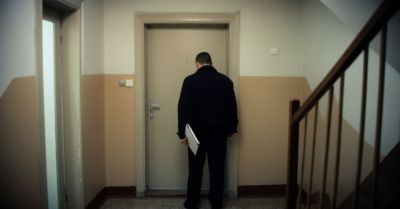 Policjanci zatrzymali 57-latka poszukiwanego listem gończym